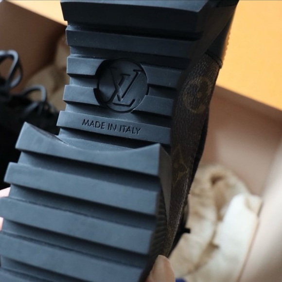 Louis Vuitton Laureate Platform Desert Boot - Picture 3 of 6